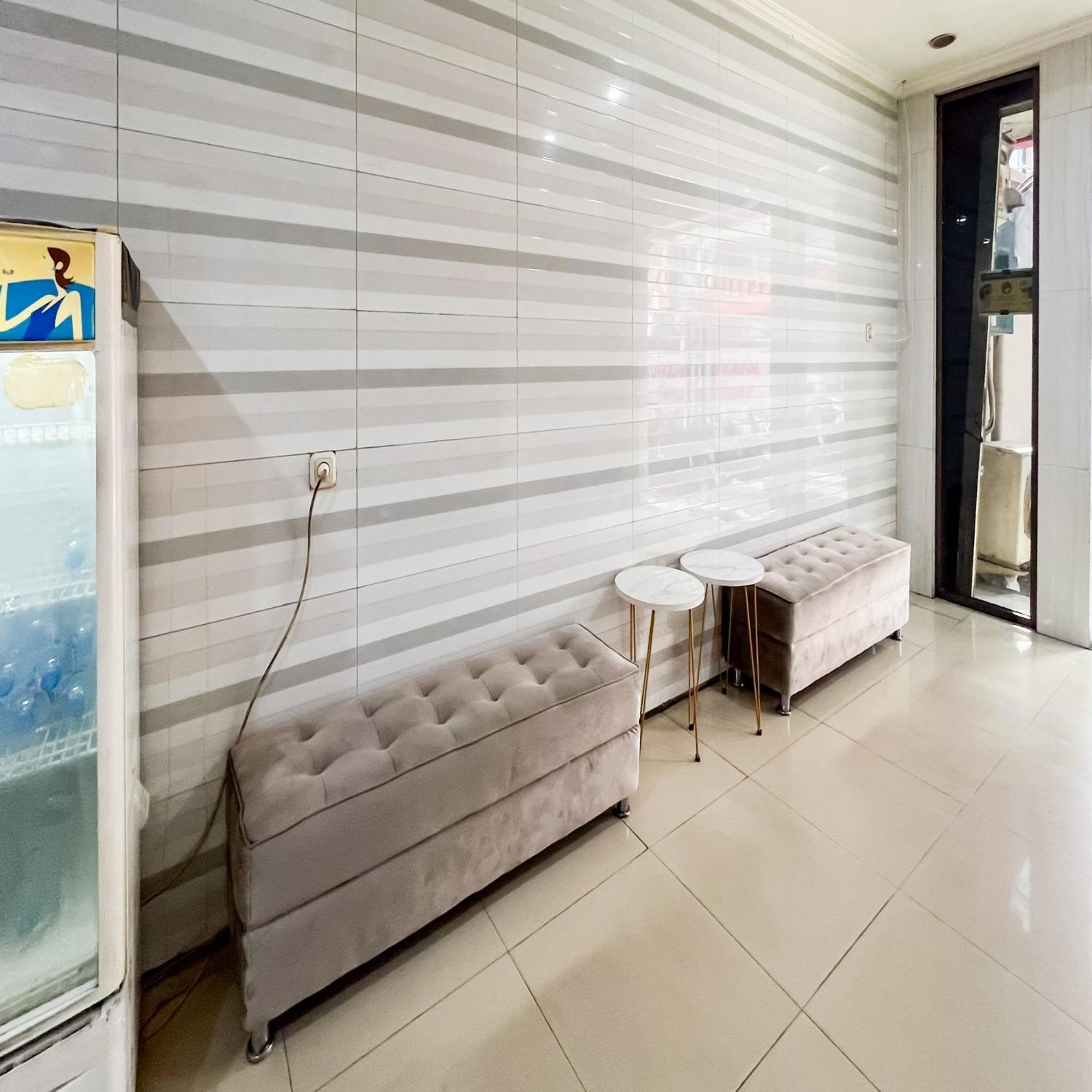 Arcadia Rooms Redpartner Jakarta Exteriér fotografie